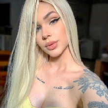 Guest_MiaCampbell
