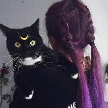 Guest_LiaTriss