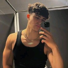 Guest_roxlightthulianp8424