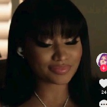 Guest_daqueen12577888